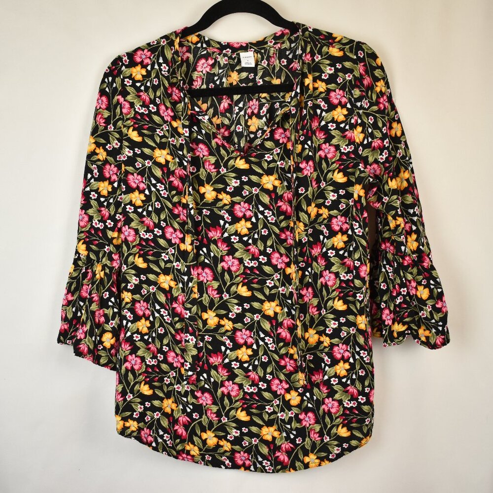 Old Navy Women Black Floral Print Quarter Bell Sleeve Length Blouse Size Small